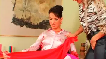 Bound to Please Screencap 13 on sinx.preview.netperv.com