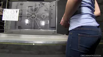 Enter If You Dare Screencap 3 on sinx.preview.netperv.com