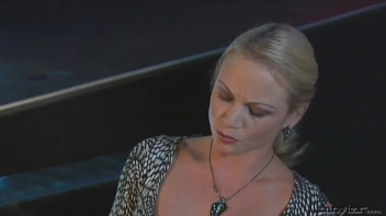 Late Night Clubbing Turns Eurobabes Aggressive! Screencap 6 on sinx.preview.netperv.com