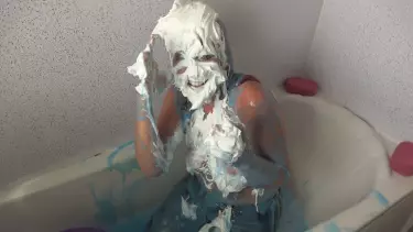 Latest deal - Beau Diamons Mega Gunge Bath