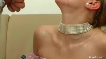 Maid In Manhattan...Or Prague? Screencap 82 on sinx.preview.netperv.com