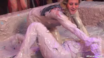 Mud Babes With Rage Screencap 17 on sinx.preview.netperv.com