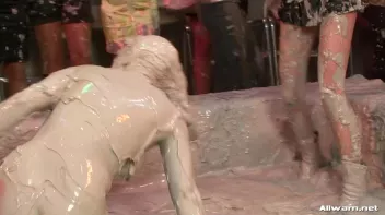 Mud Babes With Rage Screencap 49 on sinx.preview.netperv.com