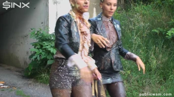 Cuties Food Fight On The Way To Work -Part 1 Screencap 27 on sinx.preview.netperv.com