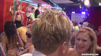 Bikini Beach Balls Part 5 - Cam 2 Screencap 102 on sinx.preview.netperv.com