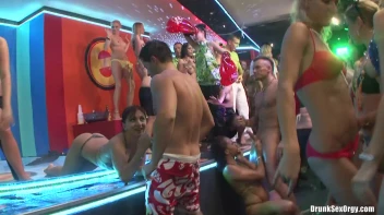 Bikini Beach Balls Part 5 - Cam 2 Screencap 67 on sinx.preview.netperv.com