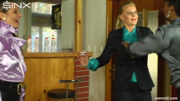 Three sexy ladies get messy in a bar Screencap 8 on sinx.preview.netperv.com