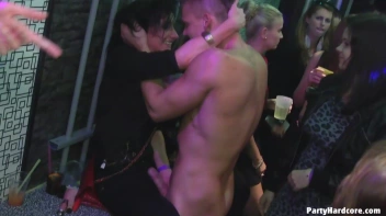 Party Hardcore Gone Crazy Vol. 6 Part 5 - Cam 3 Screencap 53 on sinx.preview.netperv.com