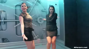 Livin' It Up Wetlook Style Screencap 27 on sinx.preview.netperv.com