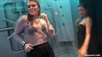 Livin' It Up Wetlook Style Screencap 53 on sinx.preview.netperv.com