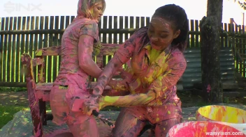 Messy Mamacitas, Girlfriends Paint Themselves Pretty Screencap 36 on sinx.preview.netperv.com