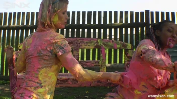 Messy Mamacitas, Girlfriends Paint Themselves Pretty Screencap 42 on sinx.preview.netperv.com