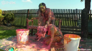 Messy Mamacitas, Girlfriends Paint Themselves Pretty Screencap 50 on sinx.preview.netperv.com