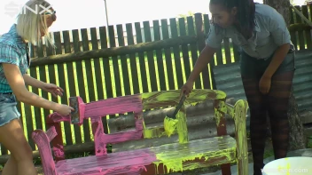 Messy Mamacitas, Girlfriends Paint Themselves Pretty Screencap 6 on sinx.preview.netperv.com