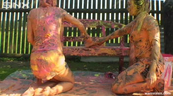 Messy Mamacitas, Girlfriends Paint Themselves Pretty Screencap 61 on sinx.preview.netperv.com