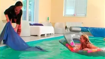 Play Fighting Turns Serious In The Pool Screencap 104 on sinx.preview.netperv.com