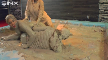 Kick Her While She's Down Screencap 38 on sinx.preview.netperv.com