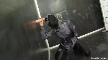 Blonde thief Barra makes herself cum with a stolen Dildo Screencap 6 on sinx.preview.netperv.com