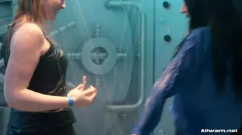 Wetlook Cats Shake That Ass Screencap 19 on sinx.preview.netperv.com