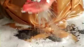 Water Fight Screencap 88 on sinx.preview.netperv.com