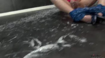 The Slimy Selfie Screencap 114 on sinx.preview.netperv.com