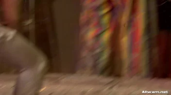 Blonde vs. Brunette Mud Battle Screencap 48 on sinx.preview.netperv.com