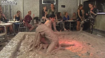 Muddy Wrestling Special: 2 Amateur Battles - Audience vs. Audience Screencap 69 on sinx.preview.netperv.com