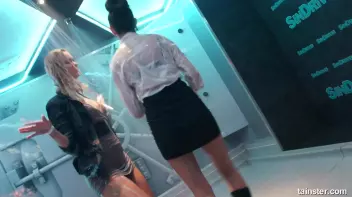 Amateur Girls just wanna have Fun Screencap 50 on sinx.preview.netperv.com