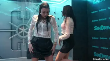 Amateur Girls just wanna have Fun Screencap 62 on sinx.preview.netperv.com