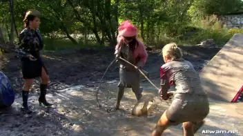 The WaM Obstacle Course From Hell Screencap 41 on sinx.preview.netperv.com