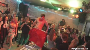 Party Hardcore Gone Crazy Vol. 31 Part 1 - Cam 2 Screencap 101 on sinx.preview.netperv.com