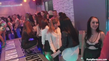 Party Hardcore Gone Crazy Vol. 31 Part 1 - Cam 2 Screencap 15 on sinx.preview.netperv.com