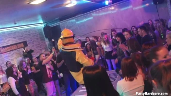 Party Hardcore Gone Crazy Vol. 31 Part 1 - Cam 2 Screencap 46 on sinx.preview.netperv.com