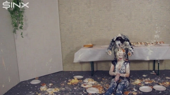 Wet And Messy Food Fighting Babes Screencap 60 on sinx.preview.netperv.com