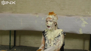 Wet And Messy Food Fighting Babes Screencap 70 on sinx.preview.netperv.com