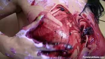 She Really, Really Loves Yogurt Screencap 61 on sinx.preview.netperv.com