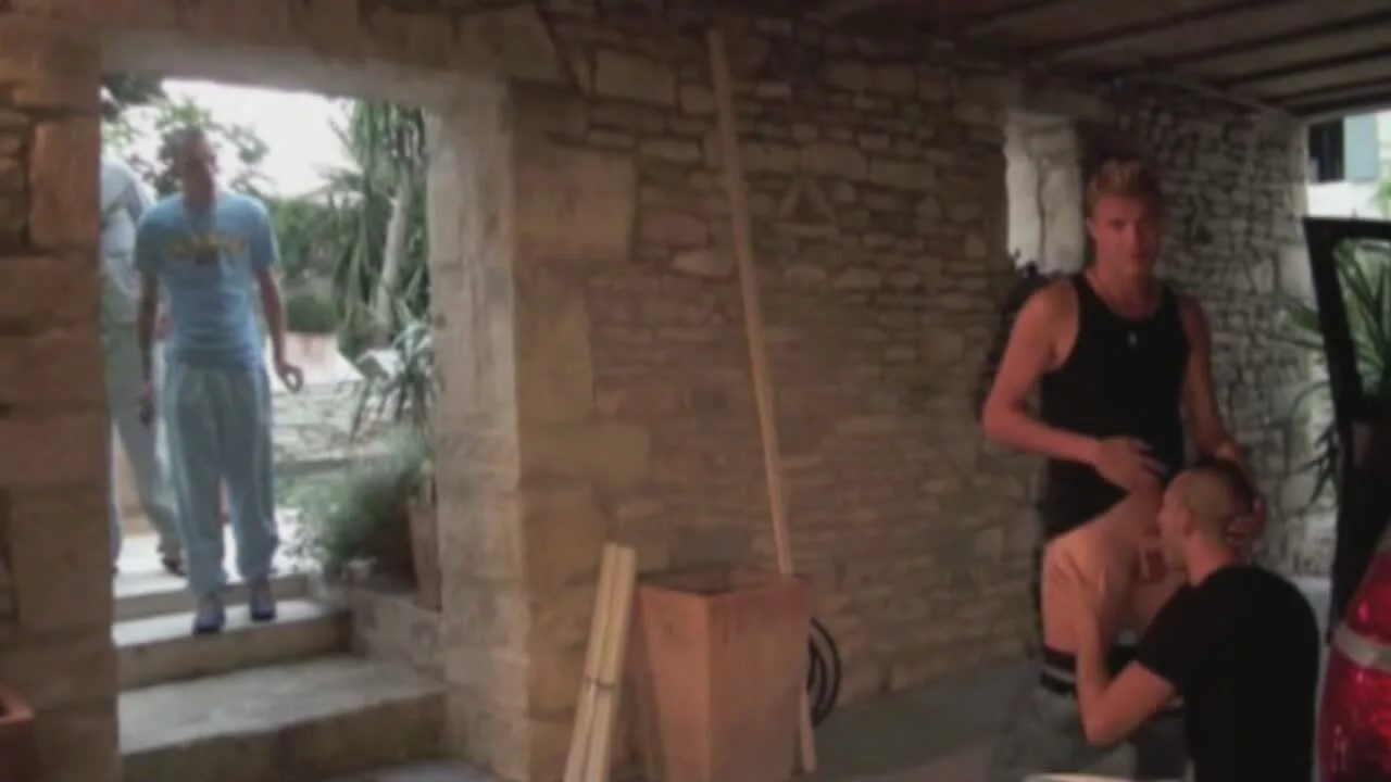 Ivan fucked by the sexy top blond Kameron FROST on sinx.preview.netperv.com