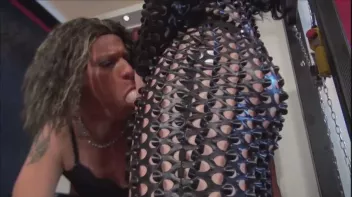 Anal gefickt von 2 Herrinen Screencap 15 on sinx.preview.netperv.com