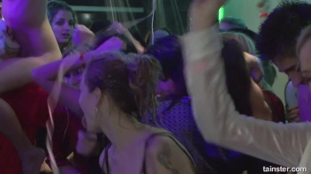 Welcome To The Mad House Part 6 - Cam 3 Screencap 95 on sinx.preview.netperv.com