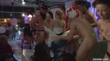 Welcome To The Mad House Part 6 - Cam 3 Screencap 69 on sinx.preview.netperv.com