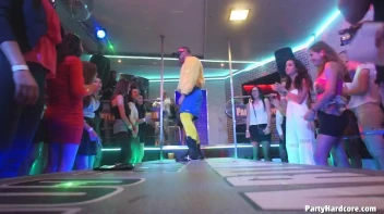 Party Hardcore Gone Crazy Vol. 30 Part 1 - Cam 1 Screencap 49 on sinx.preview.netperv.com