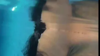 Wet and Wild Hotties!!! Screencap 83 on sinx.preview.netperv.com