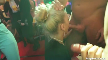 Party Hardcore Gone Crazy Vol. 34 Part 4 - Cam 3 Screencap 14 on sinx.preview.netperv.com