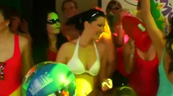 Bay Crotch Part 1 - Cam 1 Screencap 12 on sinx.preview.netperv.com