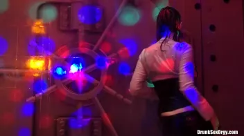 Valentine's Day Vaginas Part 4 - Shower Cam Screencap 12 on sinx.preview.netperv.com