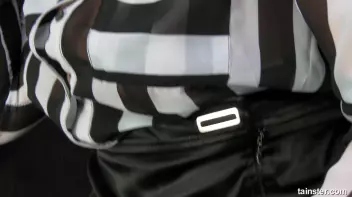 Slimmy cigarette break Screencap 33 on sinx.preview.netperv.com