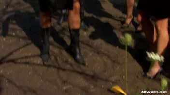 Wam Obstacle Course Destroys Entire Wardrobe Screencap 16 on sinx.preview.netperv.com