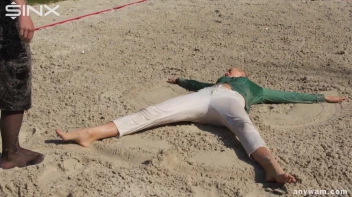 Gorgeous Girls Get Wet And Messy In The Park Screencap 55 on sinx.preview.netperv.com