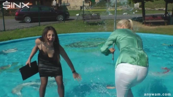 Gorgeous Girls Get Wet And Messy In The Park Screencap 6 on sinx.preview.netperv.com