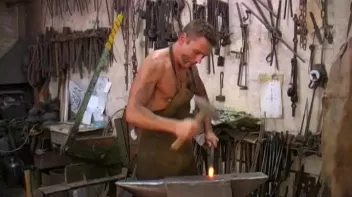 She Welcomes The Bi Embrace Screencap 4 on sinx.preview.netperv.com